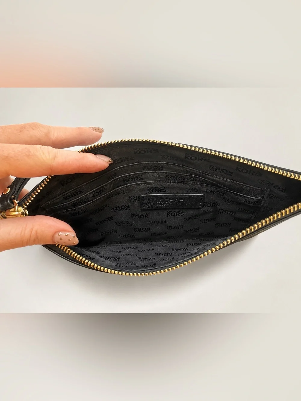 Michael Kors Black Pebbled Leather Wristlet Gold Hardware Zip Clutch
